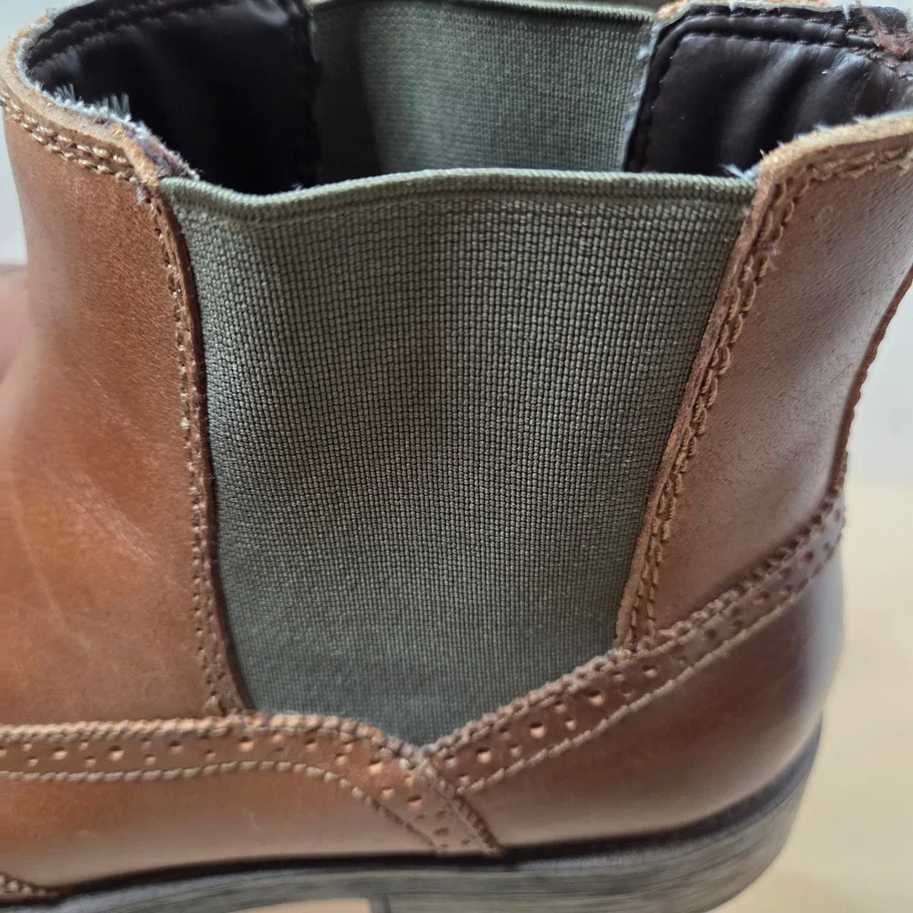 GH Bass Johnson Mens Brown Leather Wingtip Chelsea Boots 2282-200 Size 11M